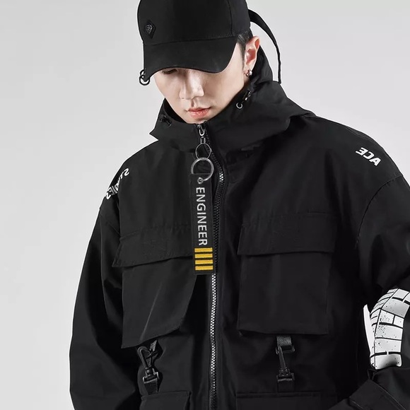 Keychain 22 : Engineer - Picture 2 of 7